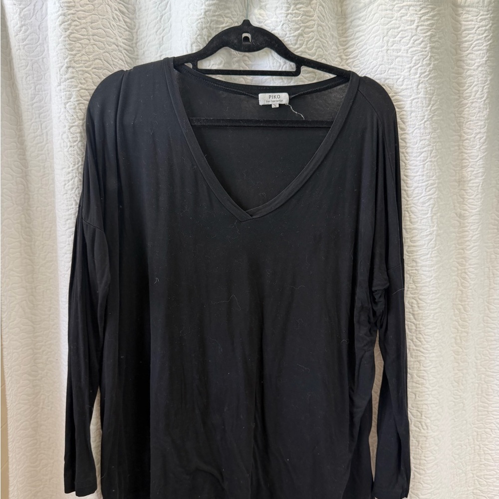 Piko 1988 Black V-Neck Long Sleeve Women's Top